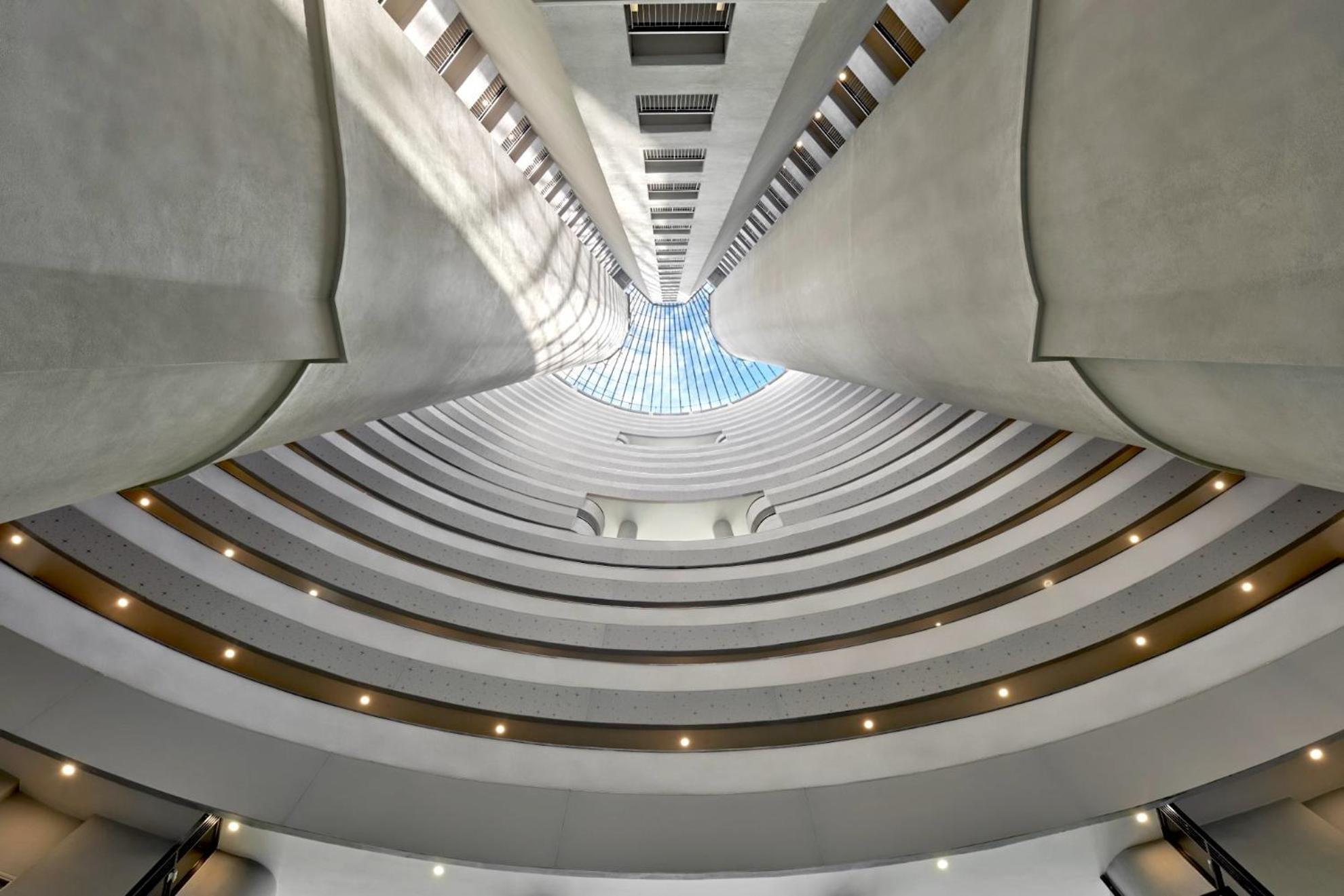 The Atrium At Jalan Ampang By Okbnb - Luxury 3 Bedroom Family With Balcony, 3 Mins To Klcc Apartment *